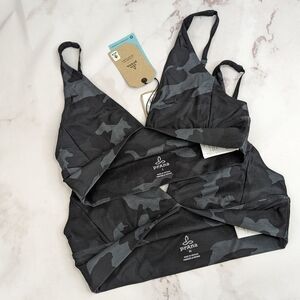 Prana Sports Bra Layna Brami Size Small Medium S M NEW Black Camo Bralette